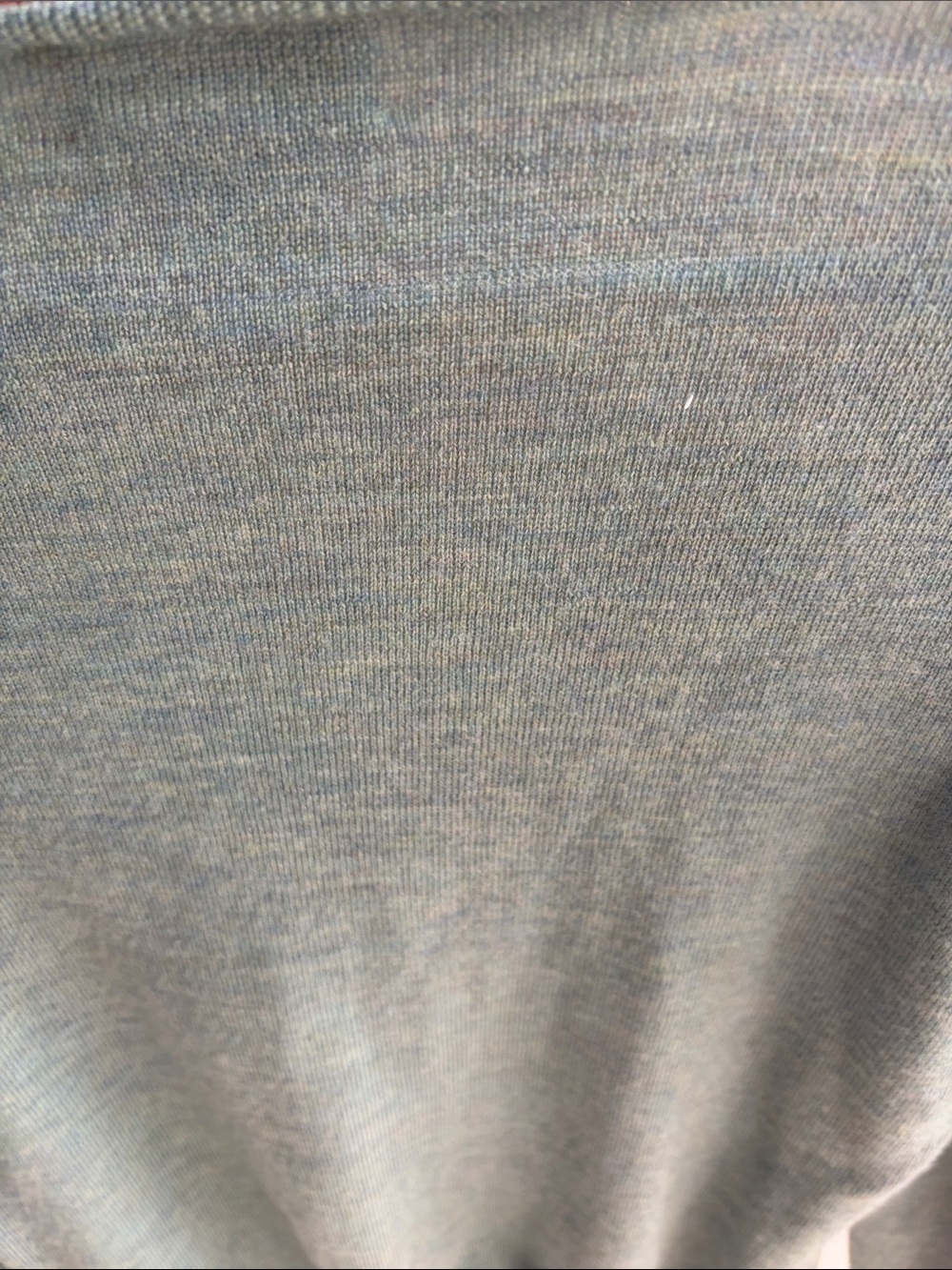 Brooks Brothers 100% Merino Wool V-Neck Sweater in Sage Green Heather - Picture 4 of 4